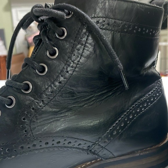 Jeffrey Tyler Black Leather Wingtip
Brogue Boots Men\'s 10.5 Dress Combat
Style main image 7